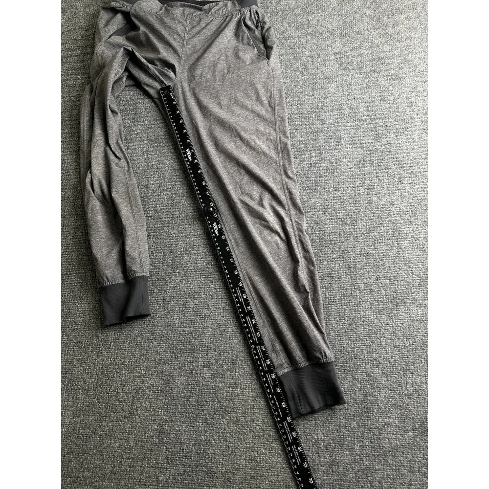 Womens Lululemon Heather Gray Athletic Jogger Pants, Size 4